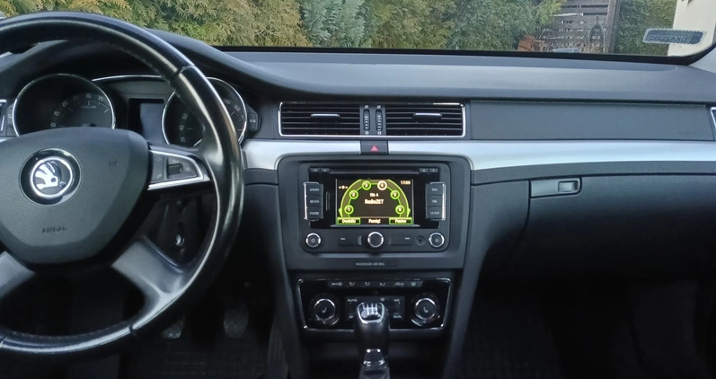 Skoda Superb cena 38500 przebieg: 269300, rok produkcji 2013 z Żukowo małe 56